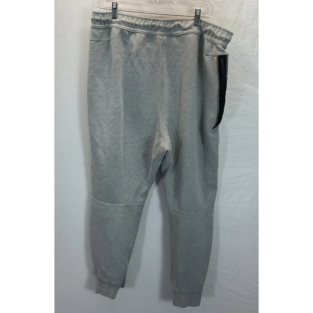 Nike tech fleece